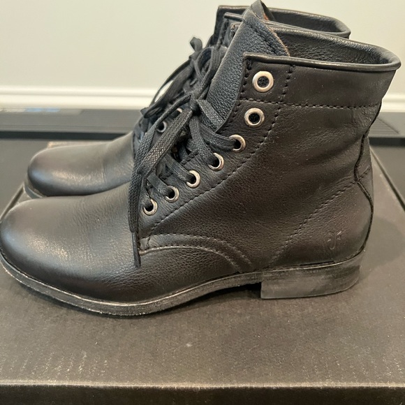 FRYE Women Tyler Lace Up Boot SZ 6M by - Picture 3 of 6